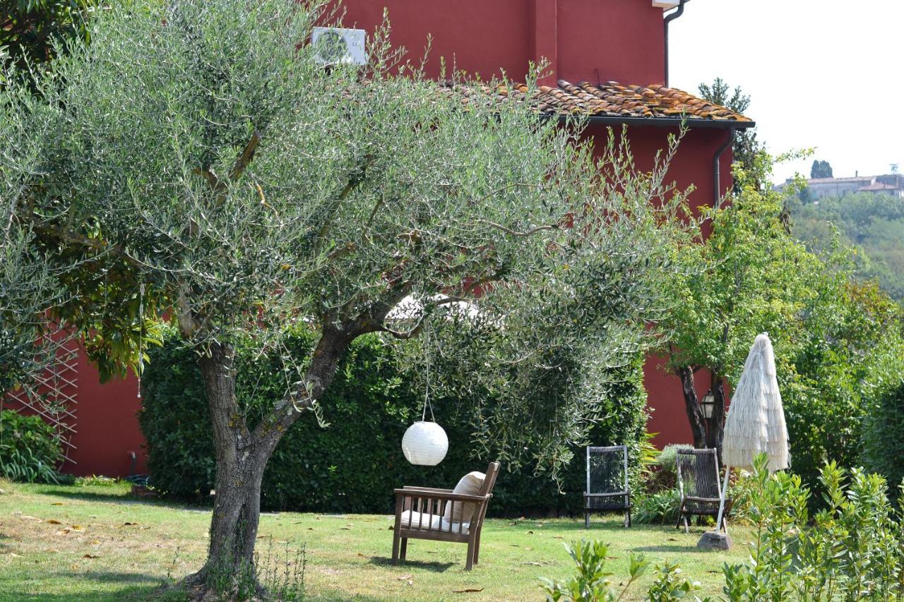 Agriturismo Le Murelle Lucca Buitenkant foto